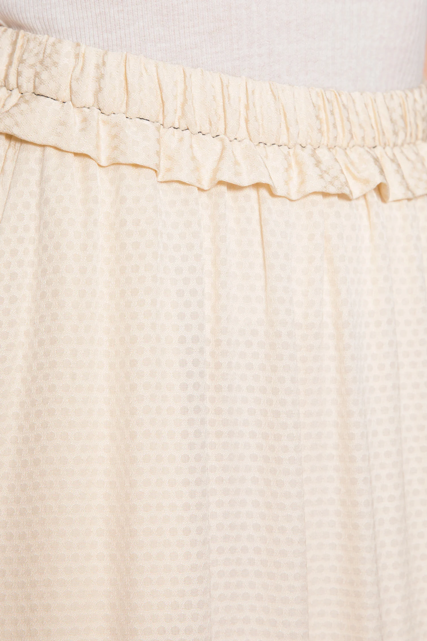 Dotted Ruffled Gathered Skirt - Image 4